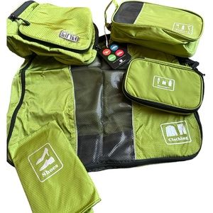 ❤️❤️ A travel MUST HAVE!  This is a new 5 piece travel set that is lightweight